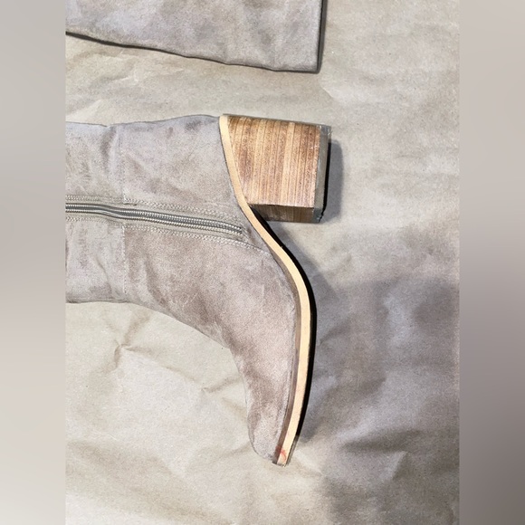 ABOUND Suede Knee Boots Women’s Size 4.5 - Picture 3 of 9